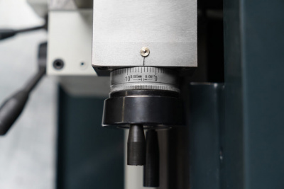 Настольный токарно-винторезный станок Metal Master MasterTurn 2550G