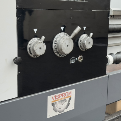 Универсальный токарный станок с УЦИ SPV-1500/500