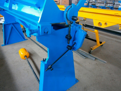 Листогиб сегментальный Metalmaster  MTS 2025