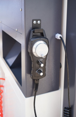 Вертикальный обрабатывающий центр с ЧПУ MILLMASTER VMM-855S