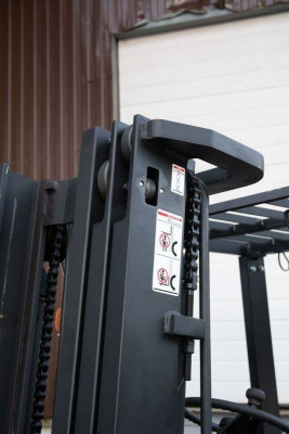 Погрузчик дизельный TOR HFD25 2,5 т 4,5 м